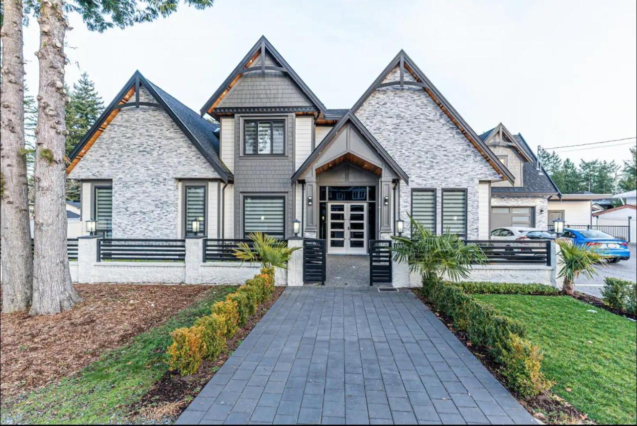 T&T Lodge 서레이 외부 사진